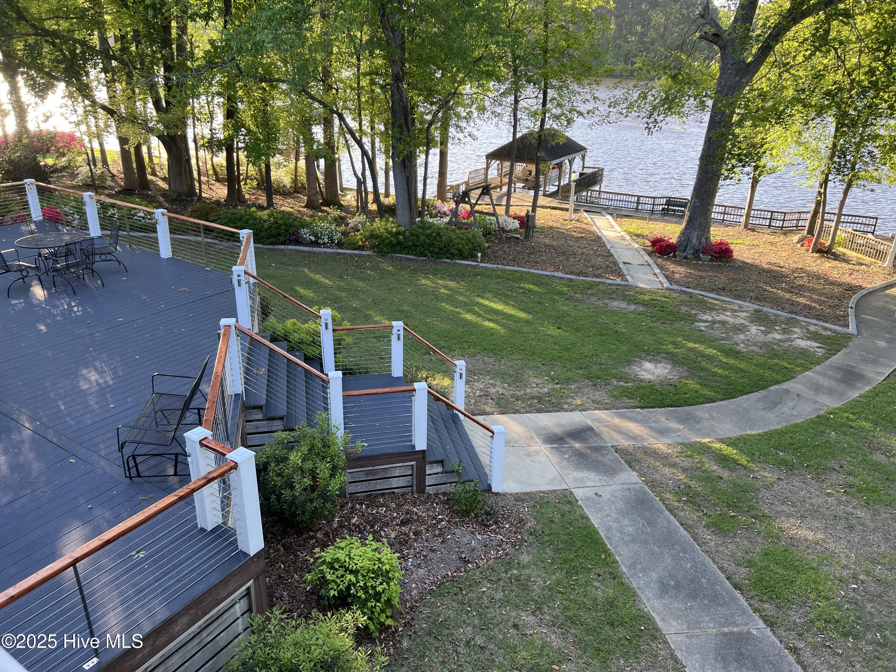 6392 Waters Edge Drive