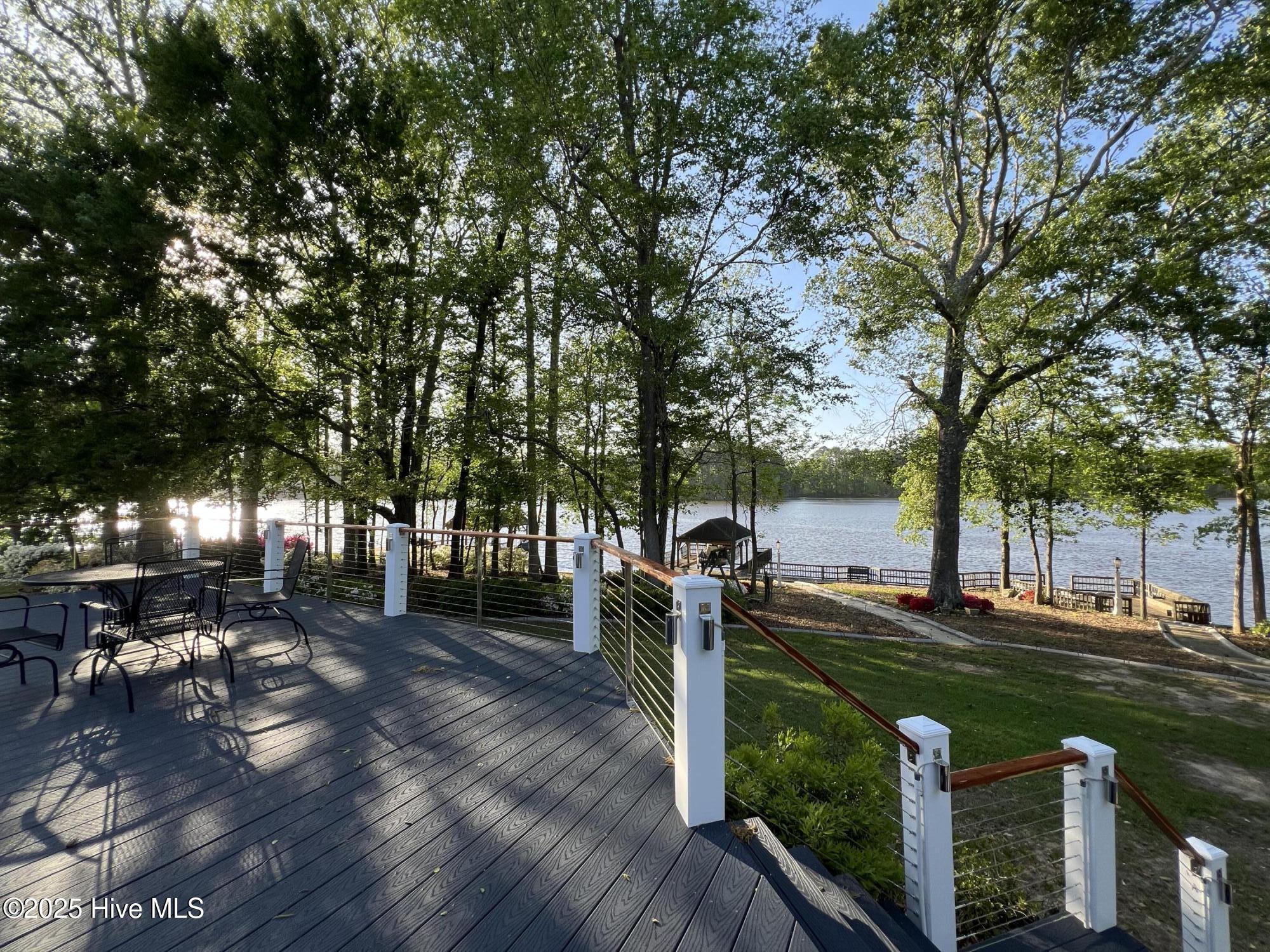 6392 Waters Edge Drive