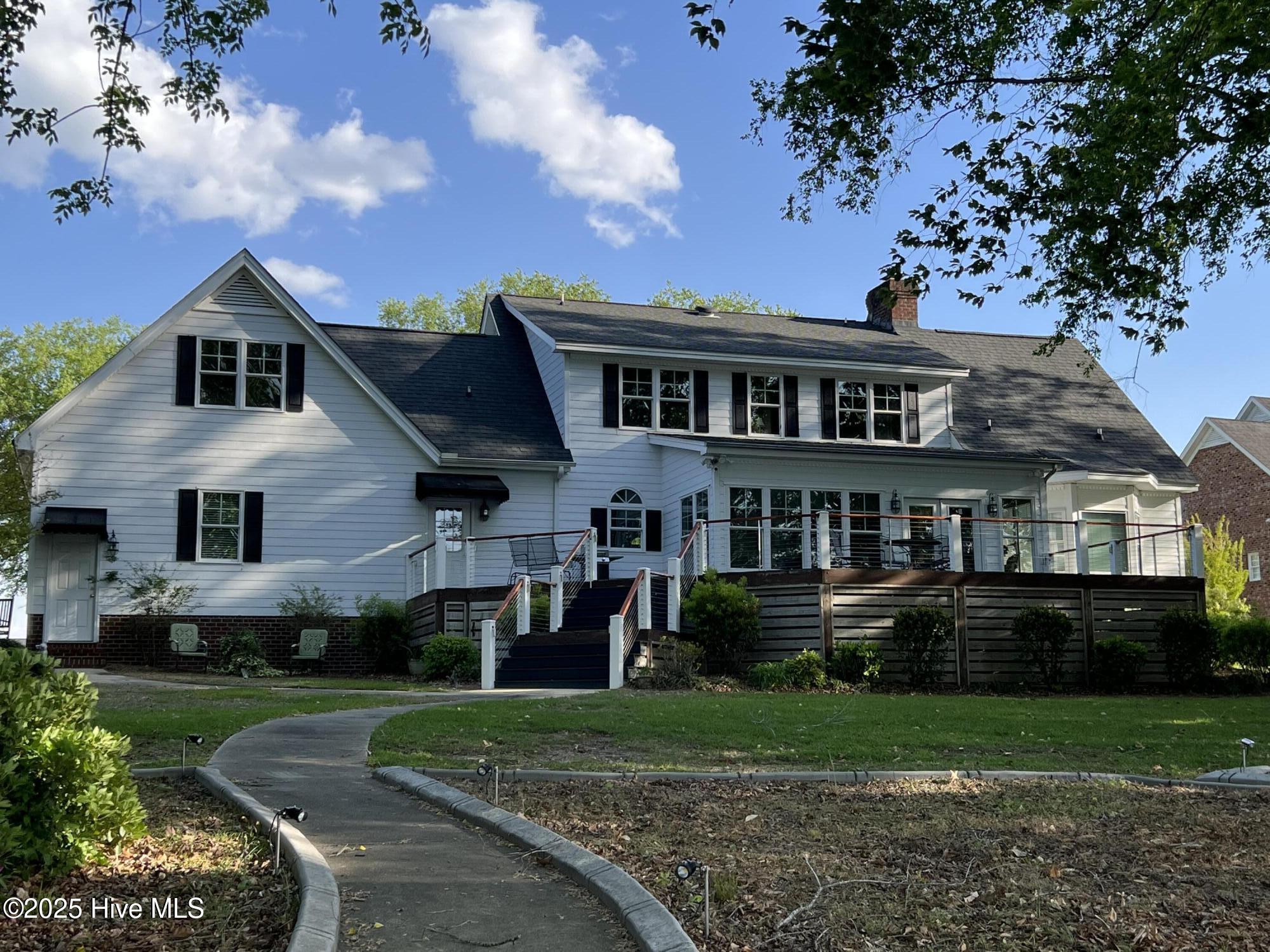 6392 Waters Edge Drive