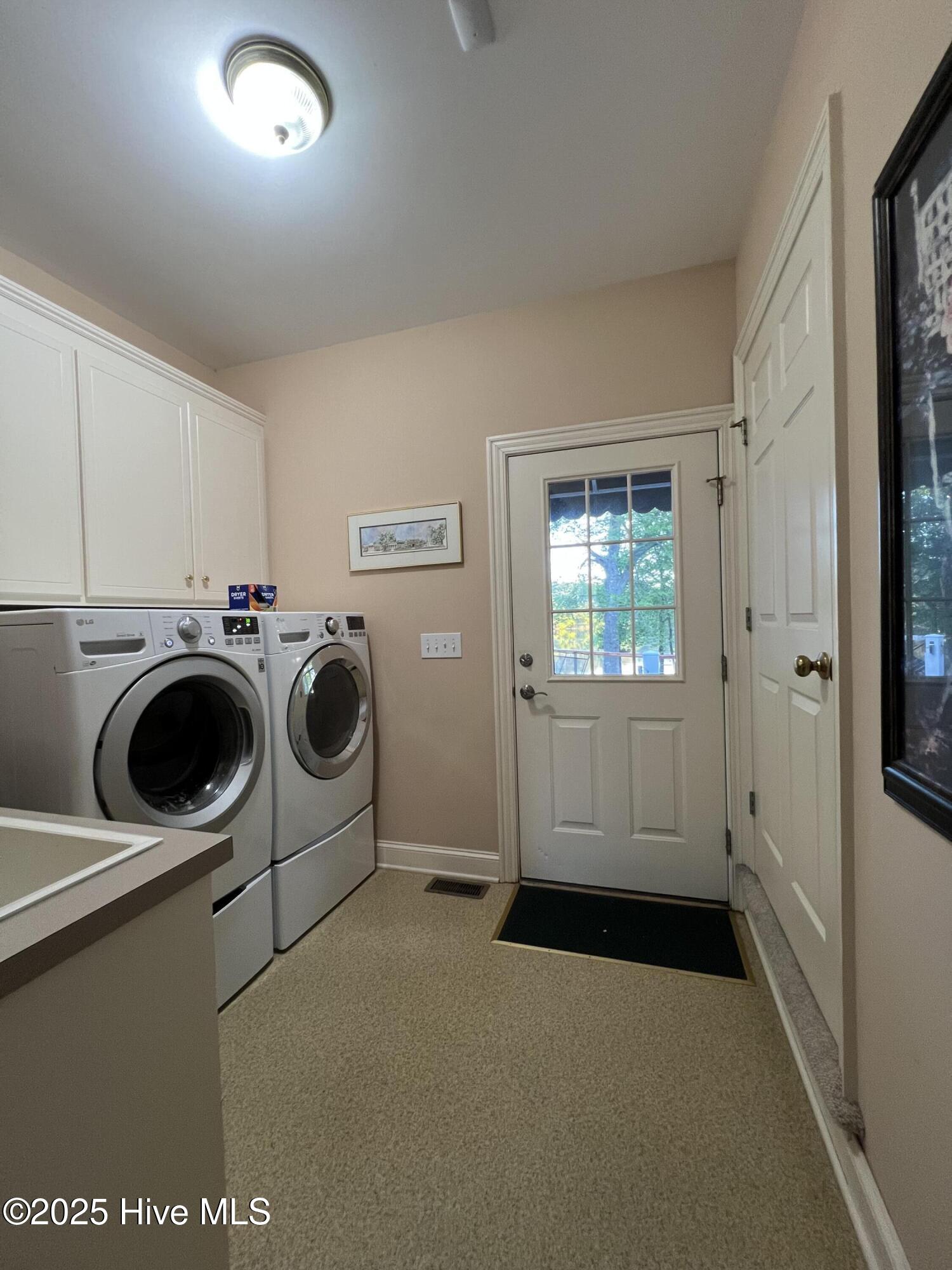 6392 Waters Edge Drive