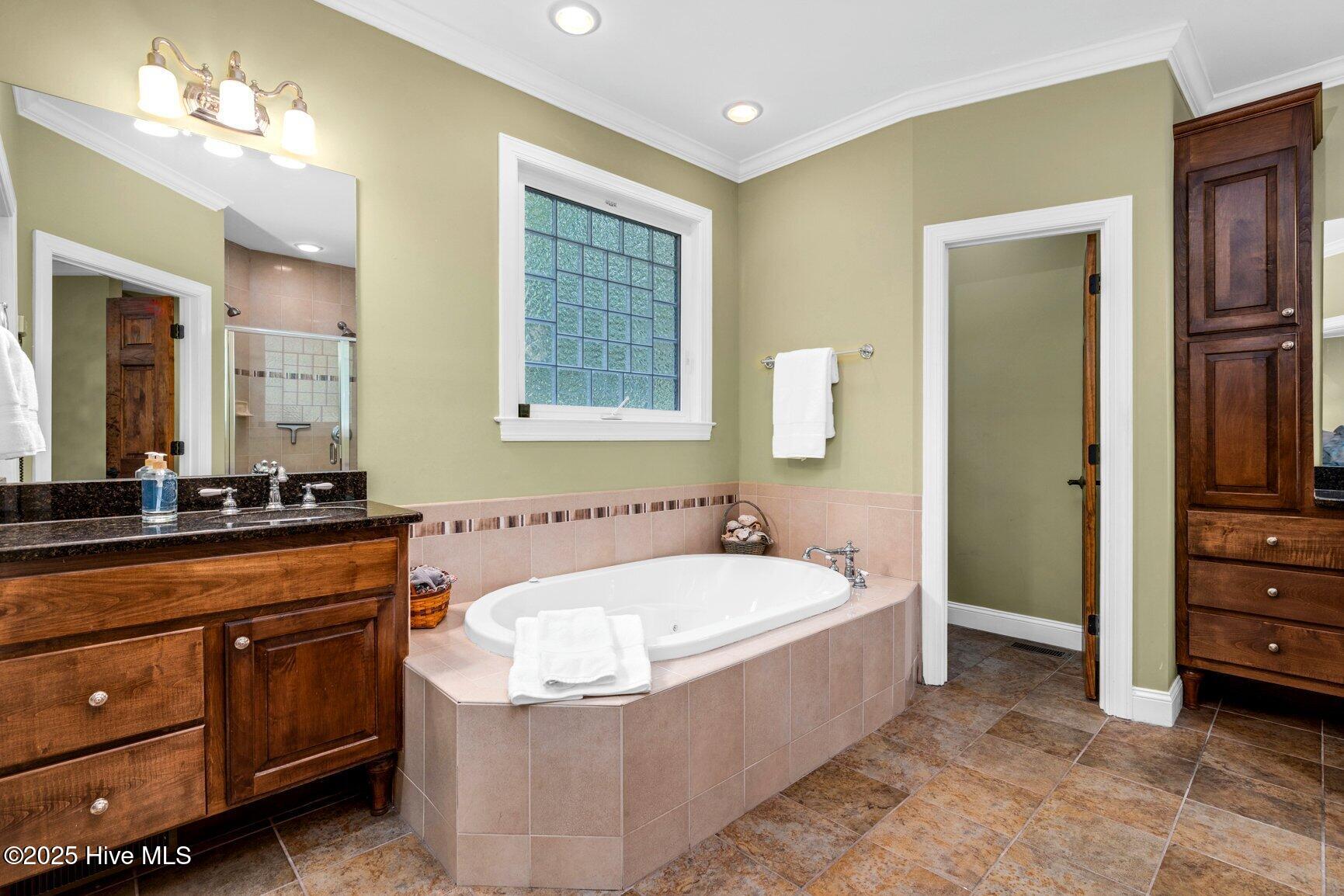 5441 Lochmere Bay Drive