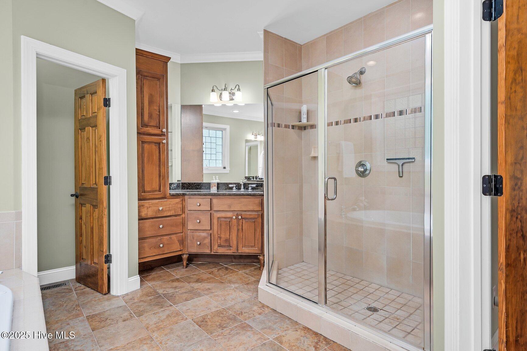 5441 Lochmere Bay Drive