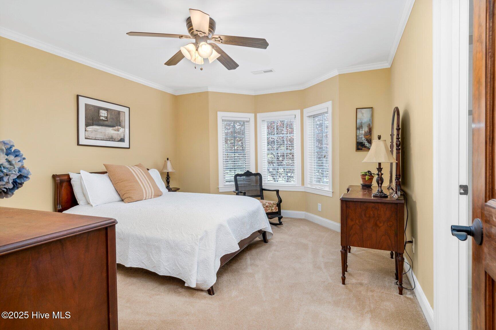 5441 Lochmere Bay Drive