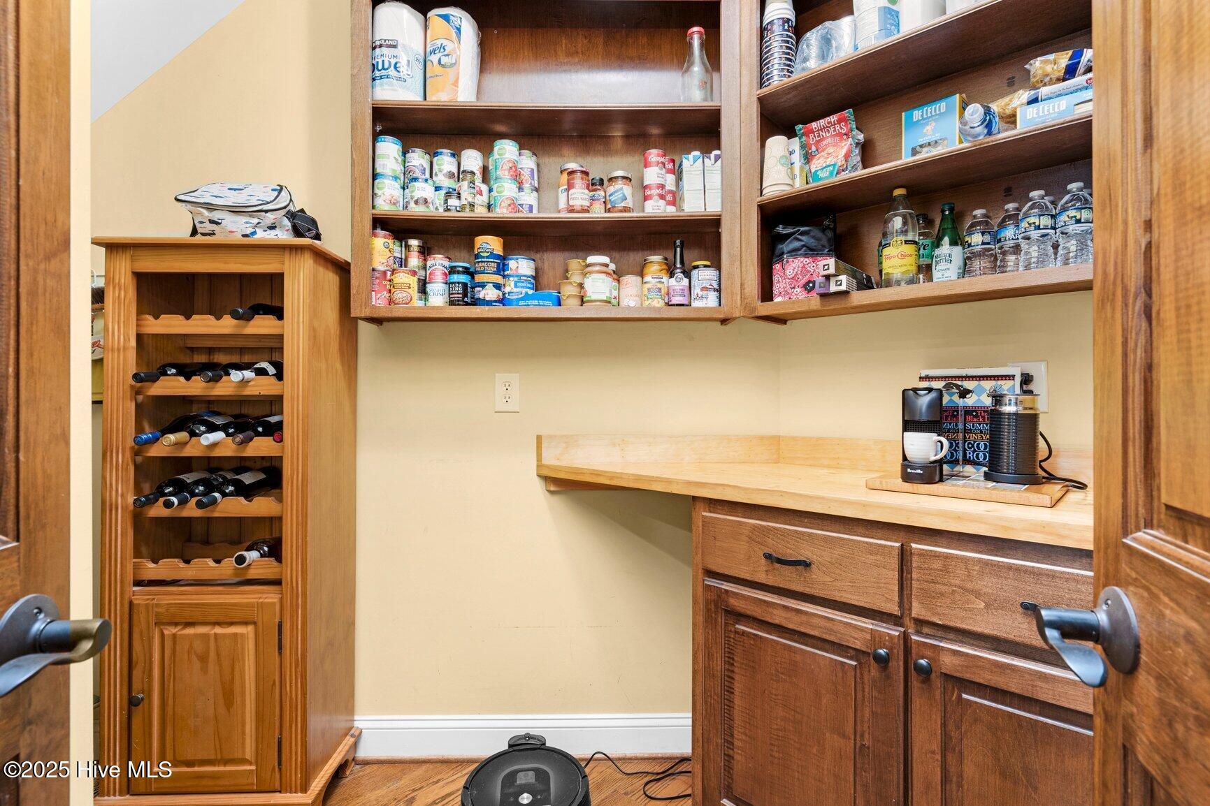 5441 Lochmere Bay Drive