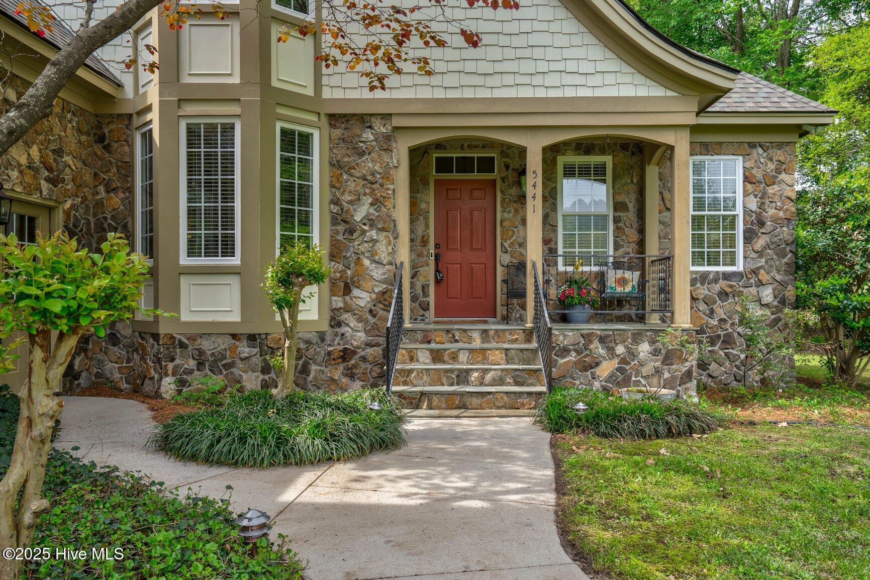 5441 Lochmere Bay Drive