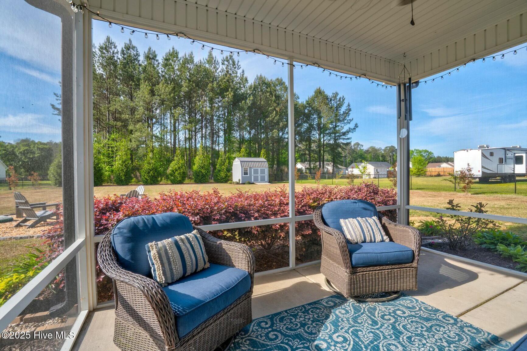 93 Fallingbrook Drive