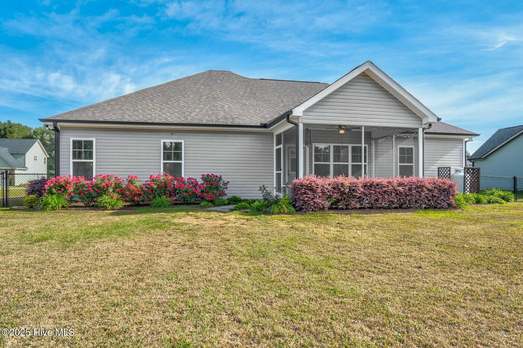 93 Fallingbrook Drive