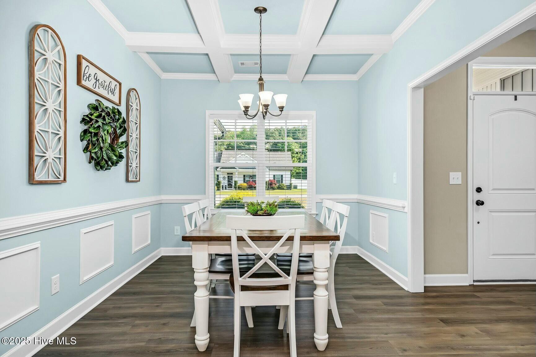 93 Fallingbrook Drive