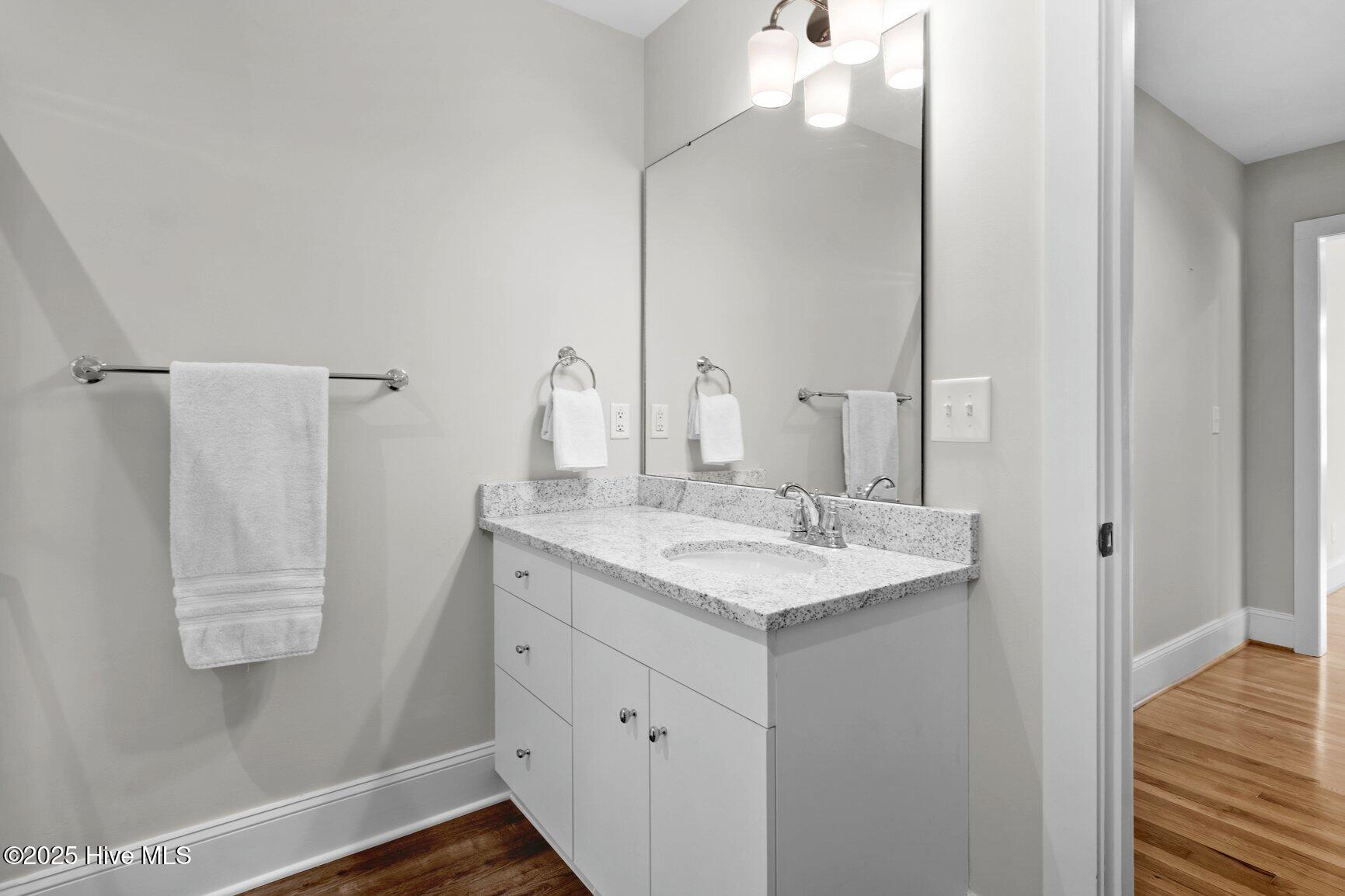 216 Whitfield Street