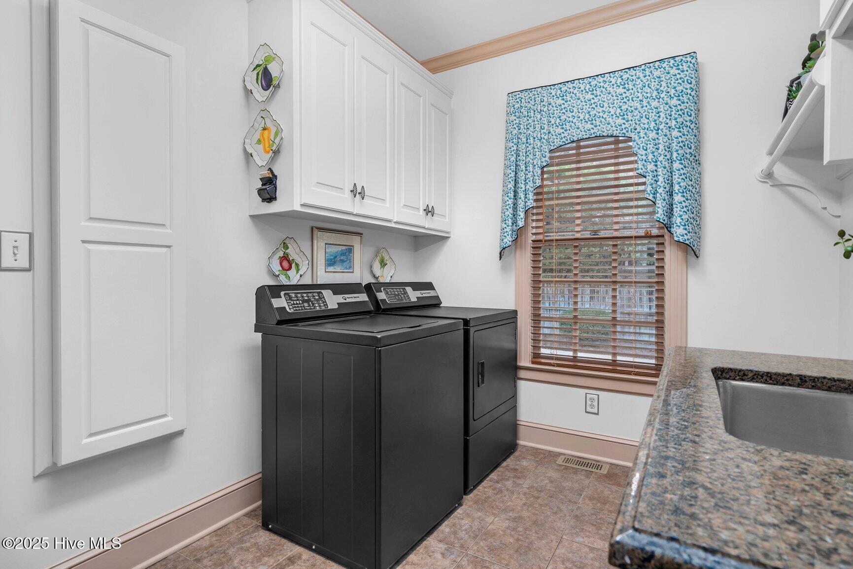 2909 Greystone Drive