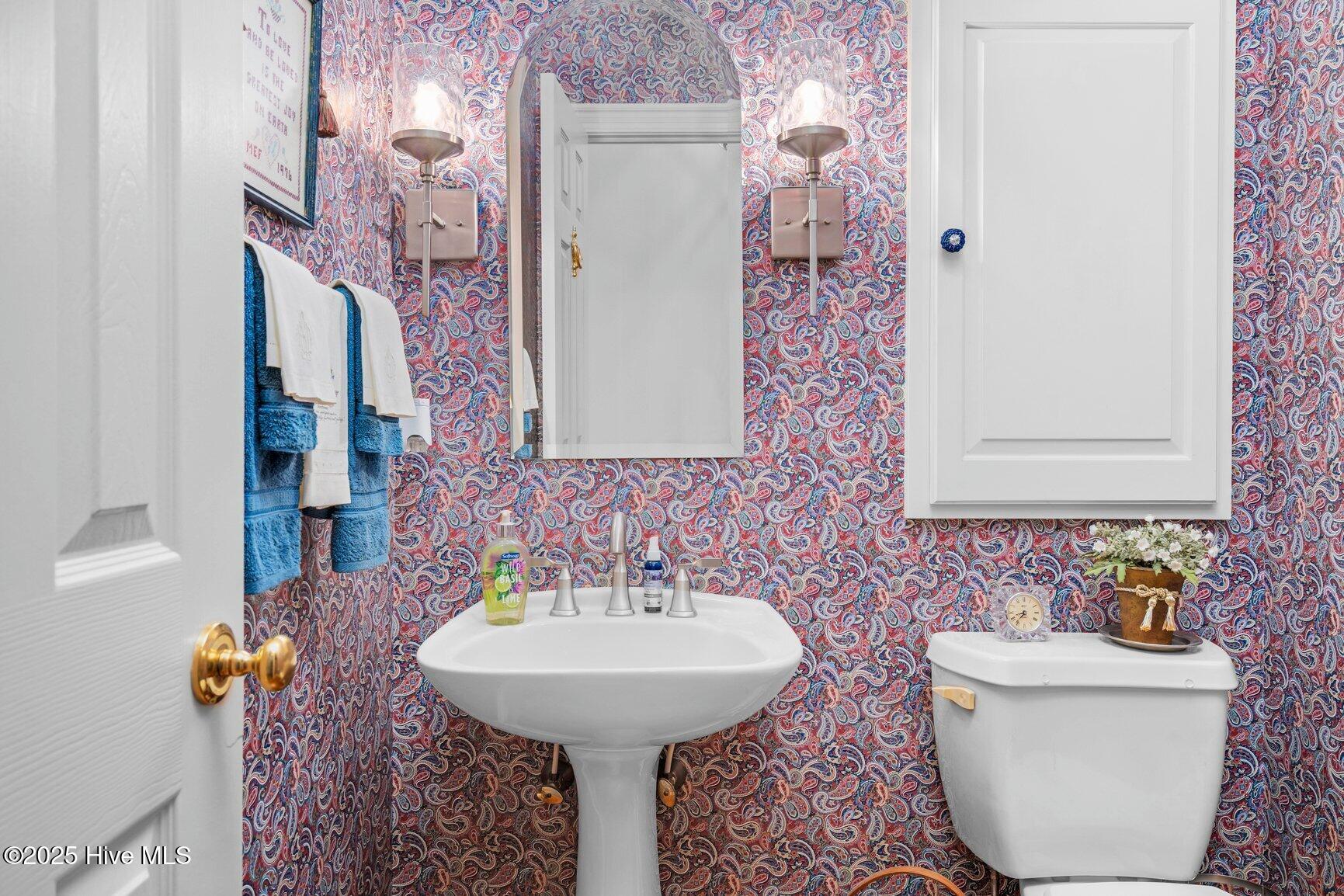 2909 Greystone Drive