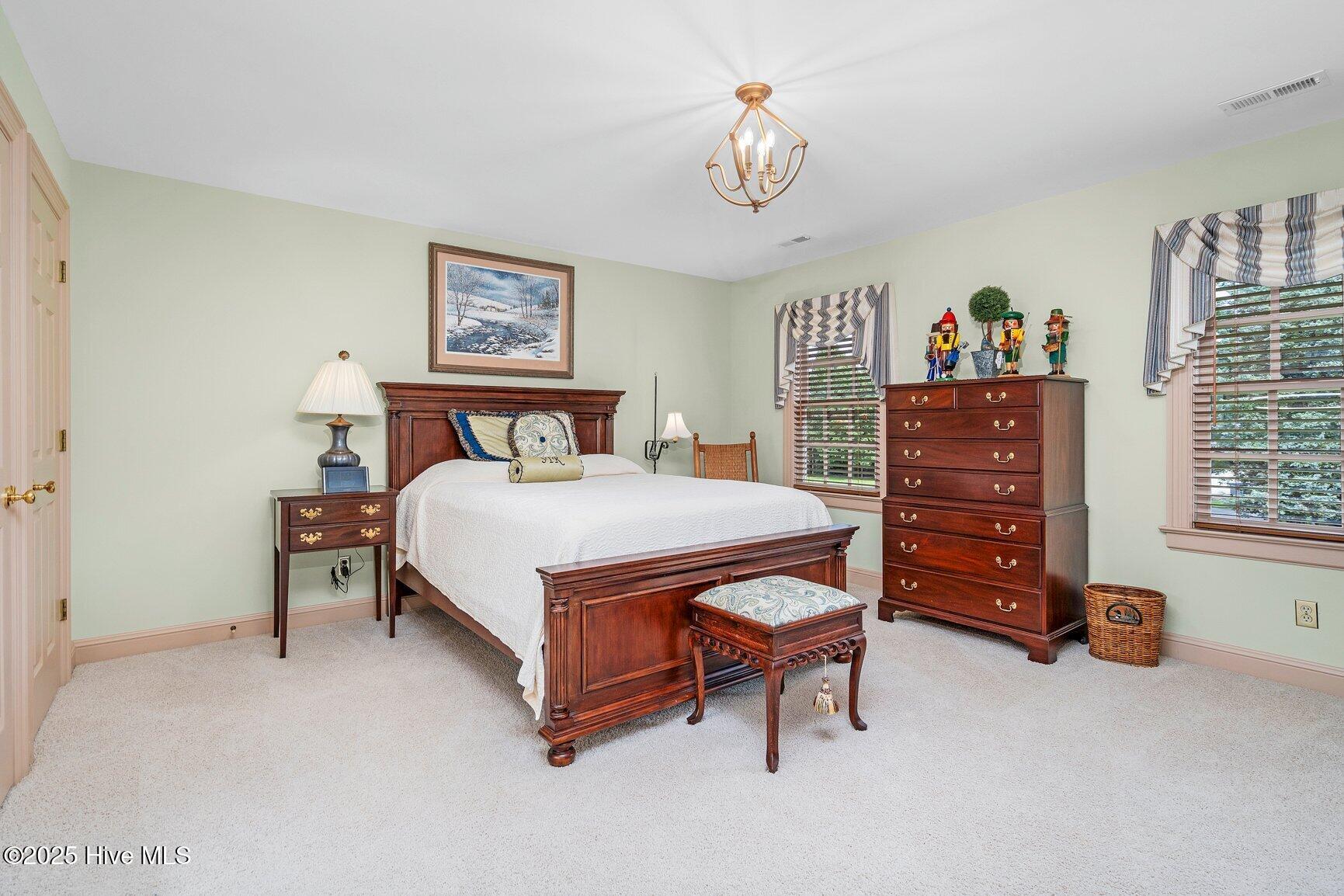 2909 Greystone Drive