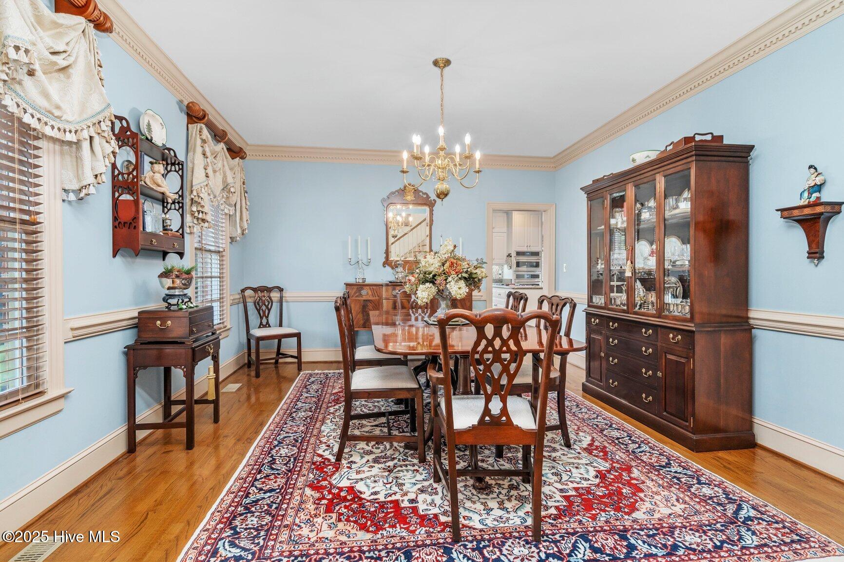 2909 Greystone Drive