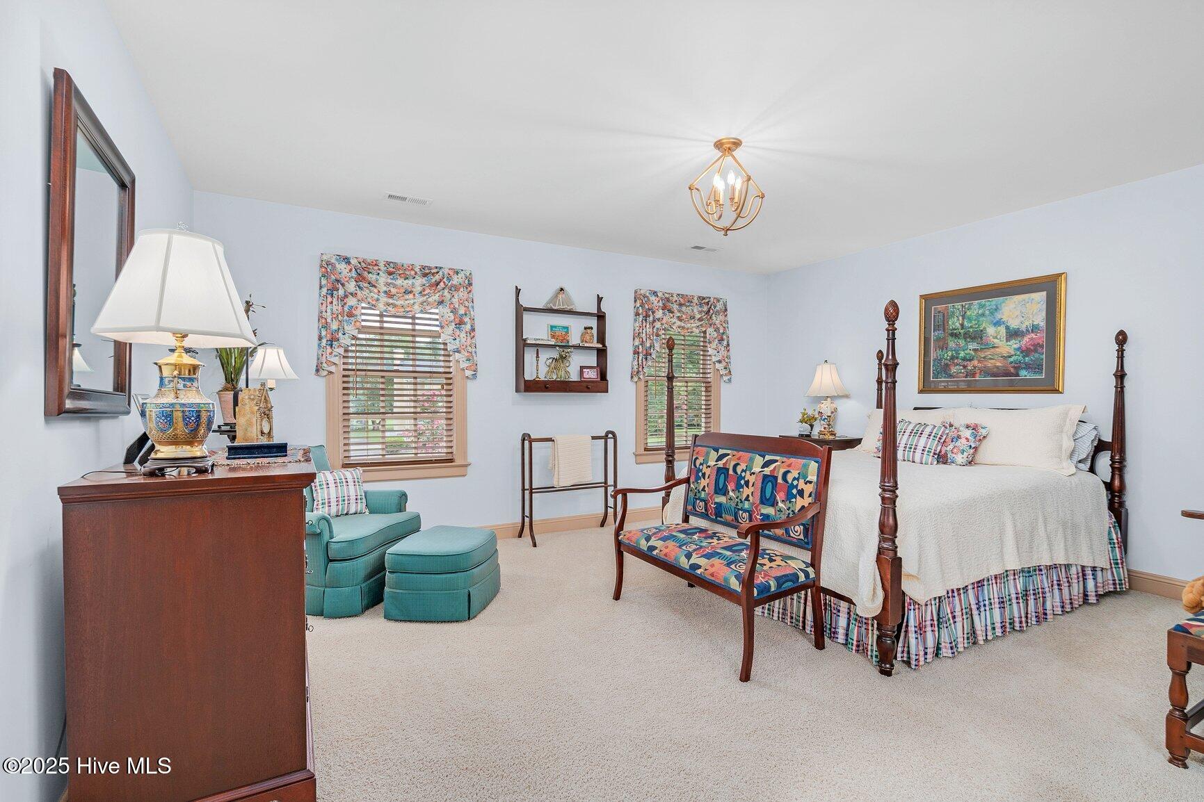 2909 Greystone Drive