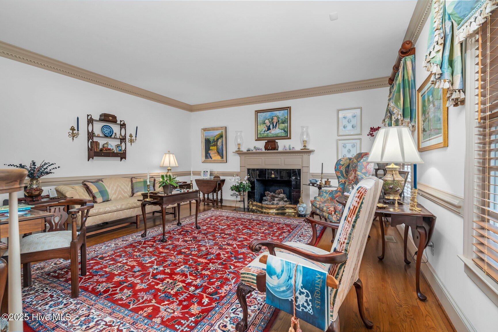 2909 Greystone Drive