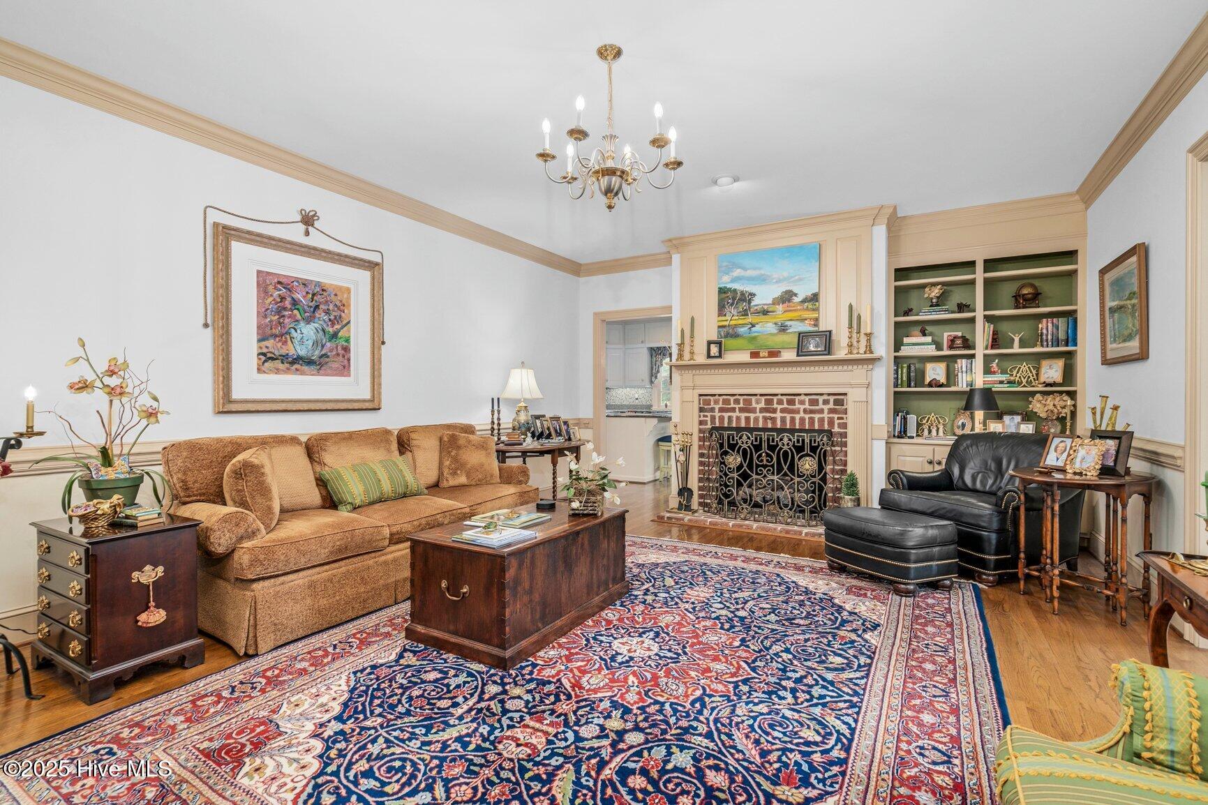 2909 Greystone Drive