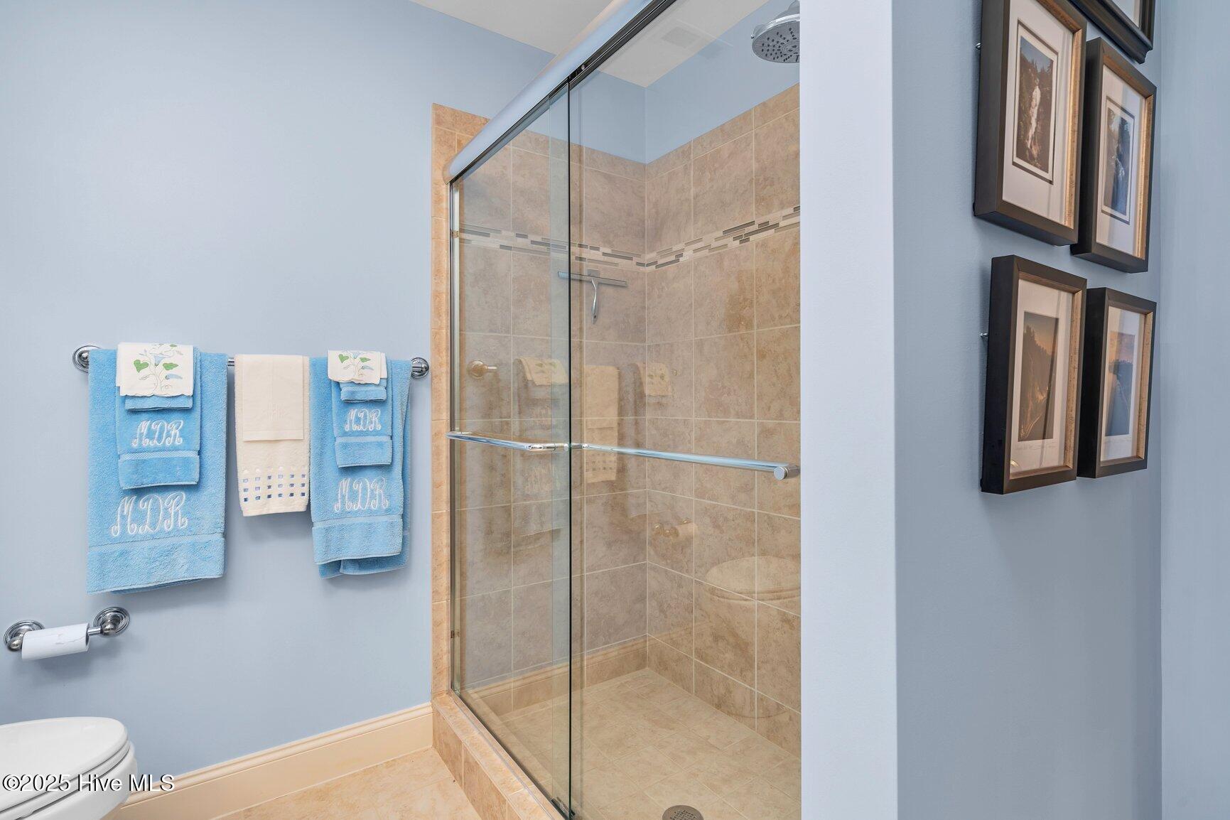 2909 Greystone Drive