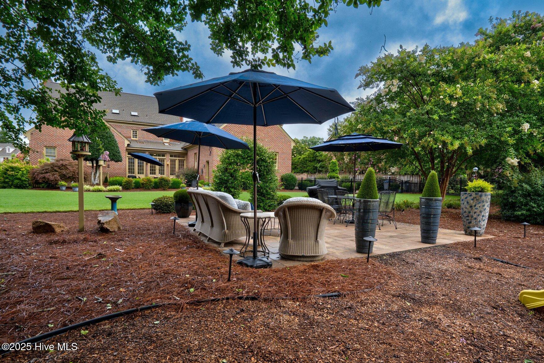 2909 Greystone Drive