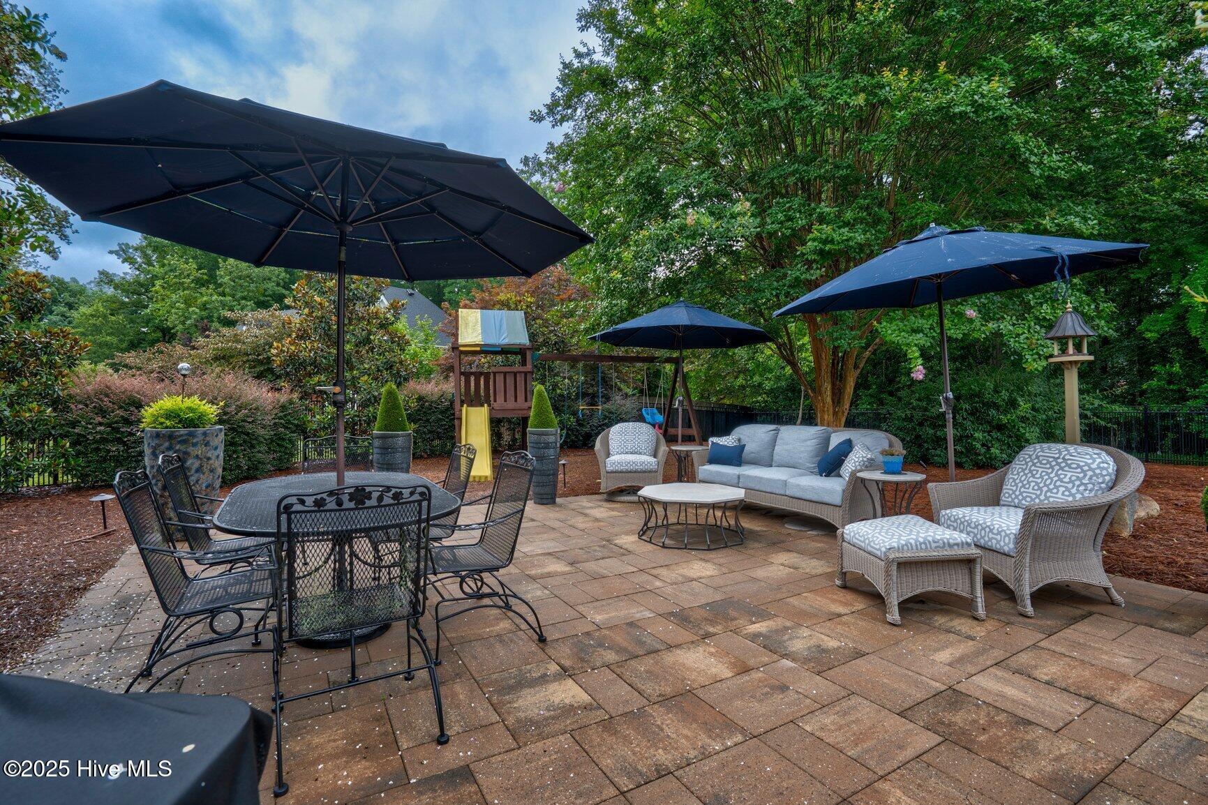 2909 Greystone Drive