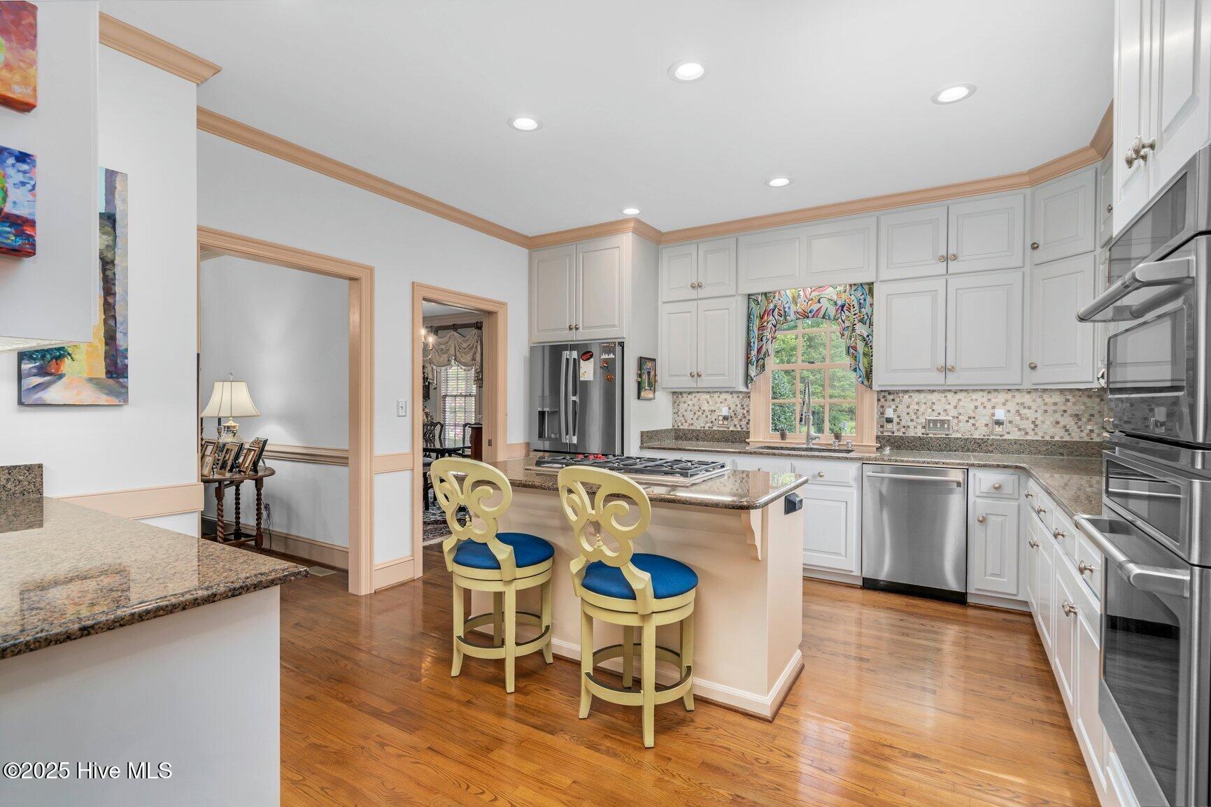 2909 Greystone Drive