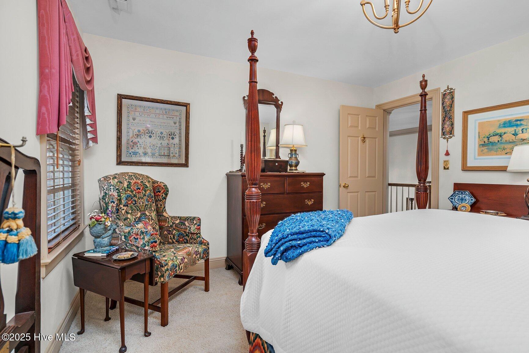 2909 Greystone Drive