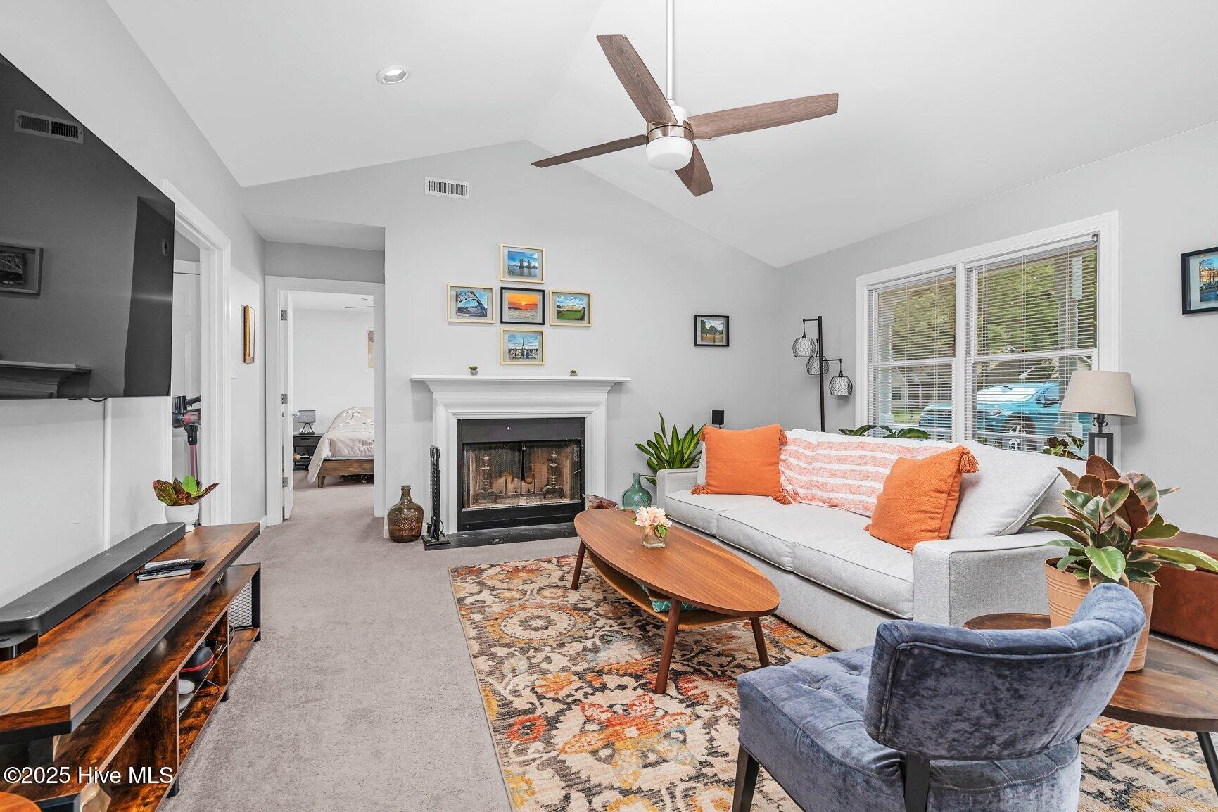 1016 Southbriar Drive