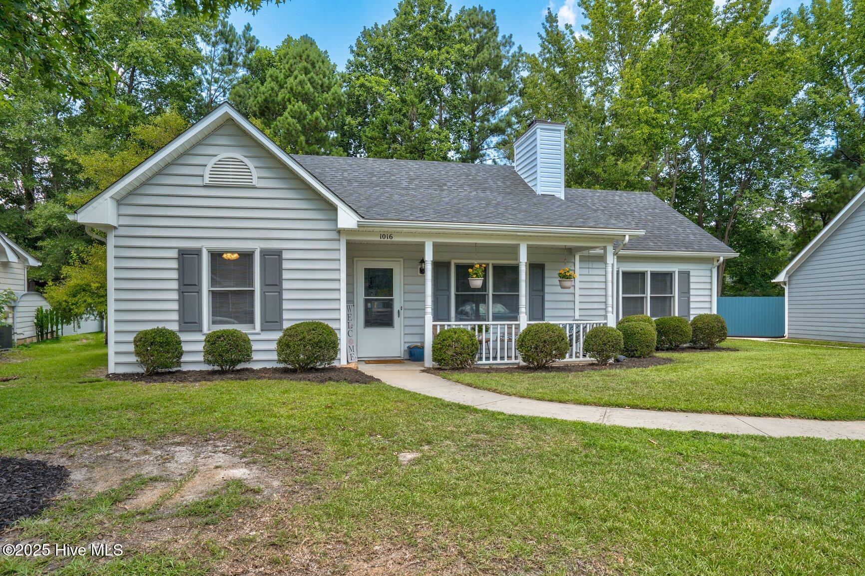 1016 Southbriar Drive