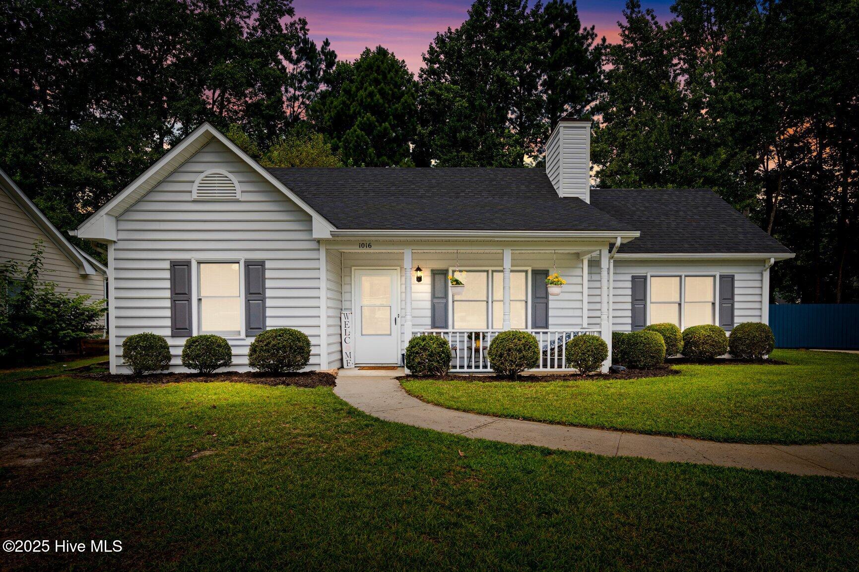 1016 Southbriar Drive