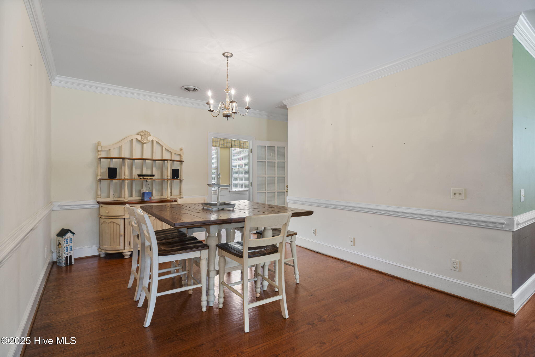 1717 Country Club Road