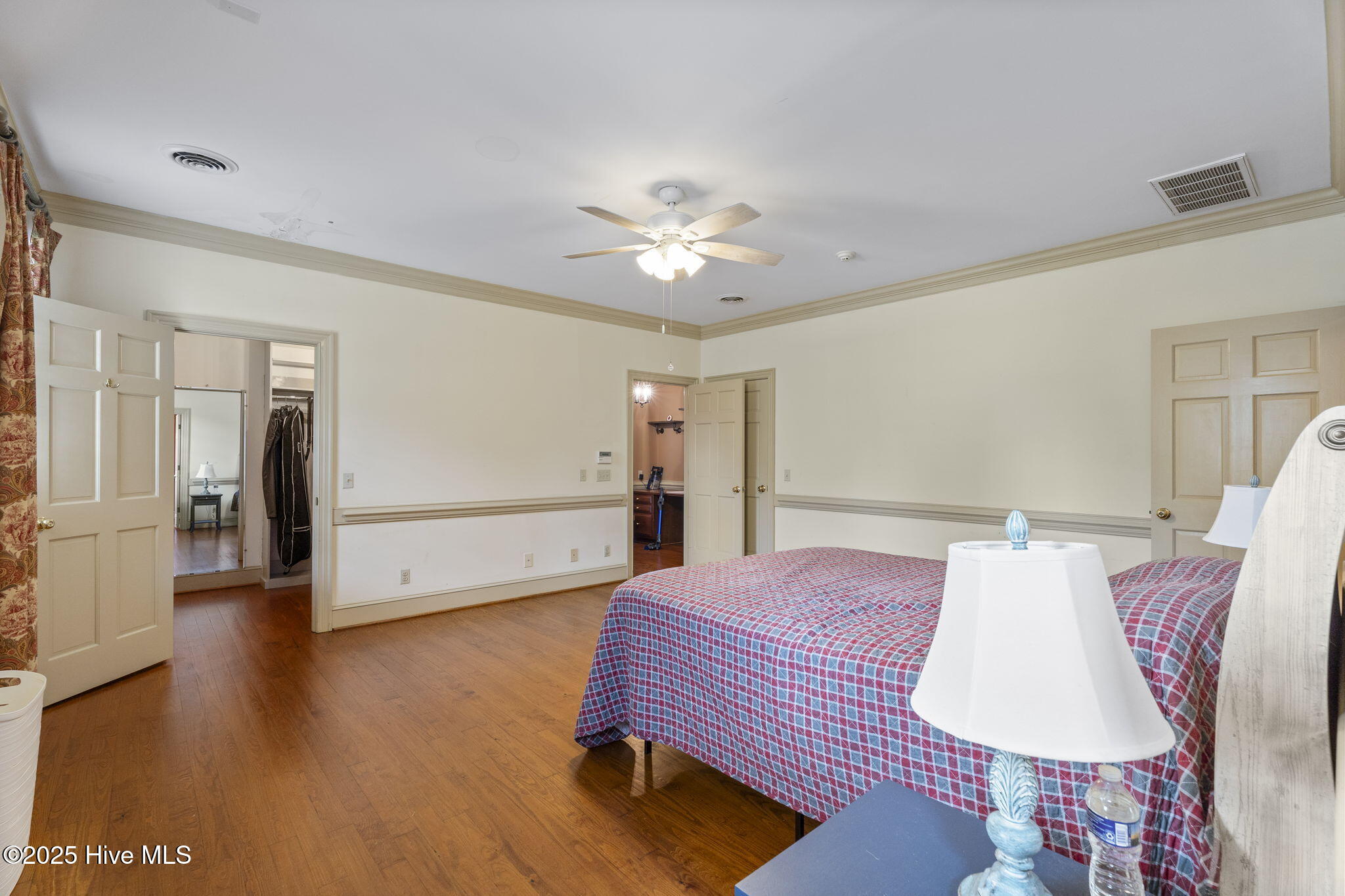 1717 Country Club Road