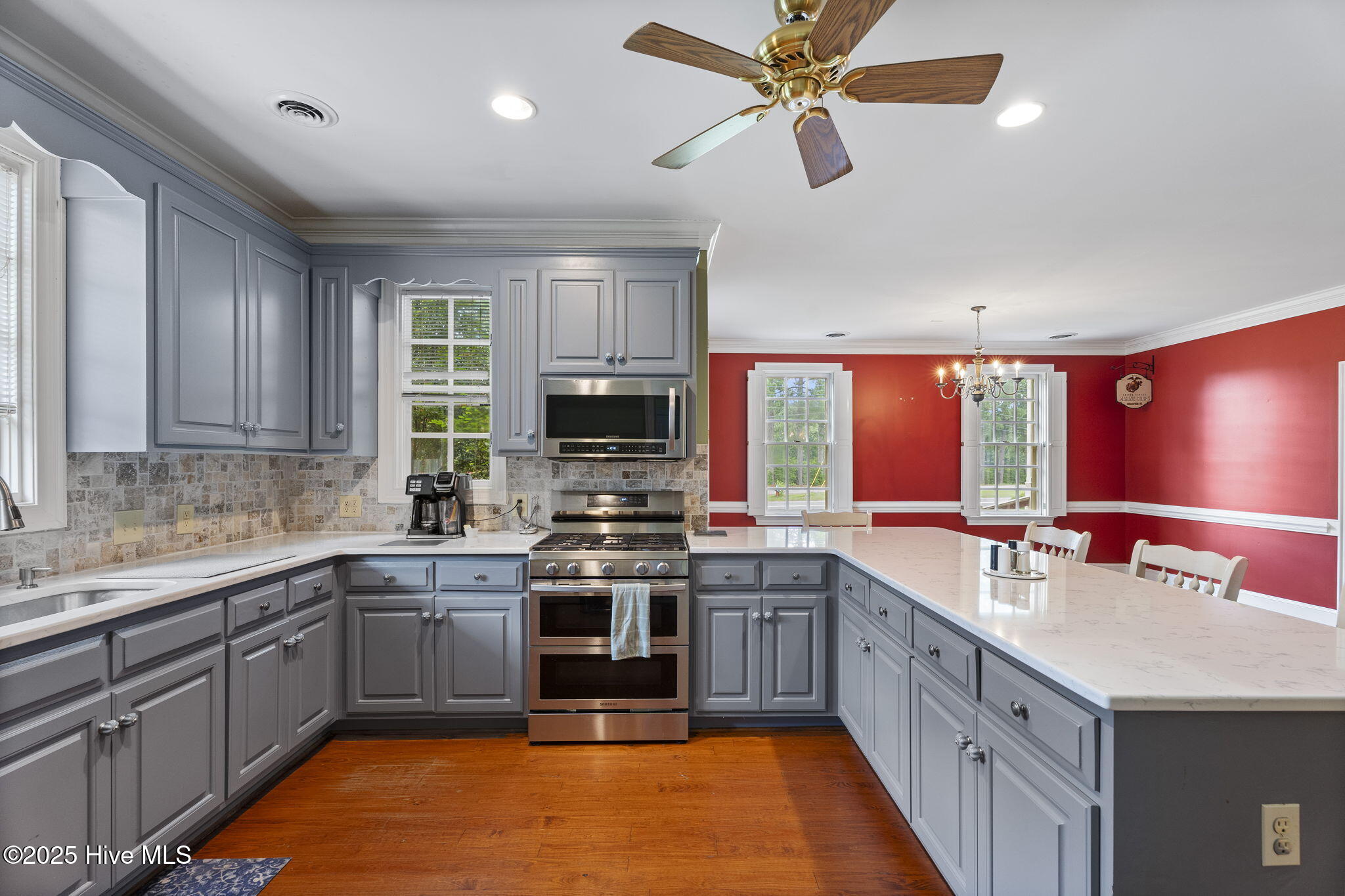 1717 Country Club Road