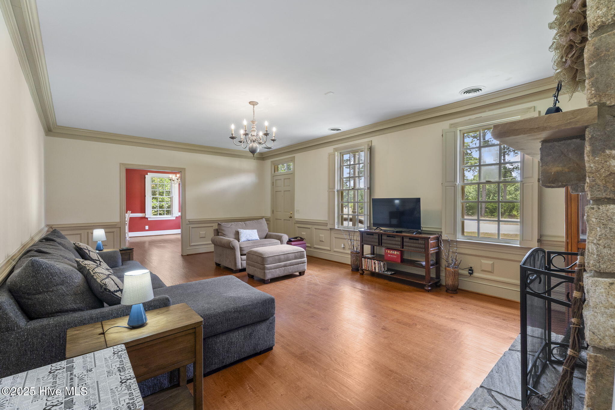 1717 Country Club Road