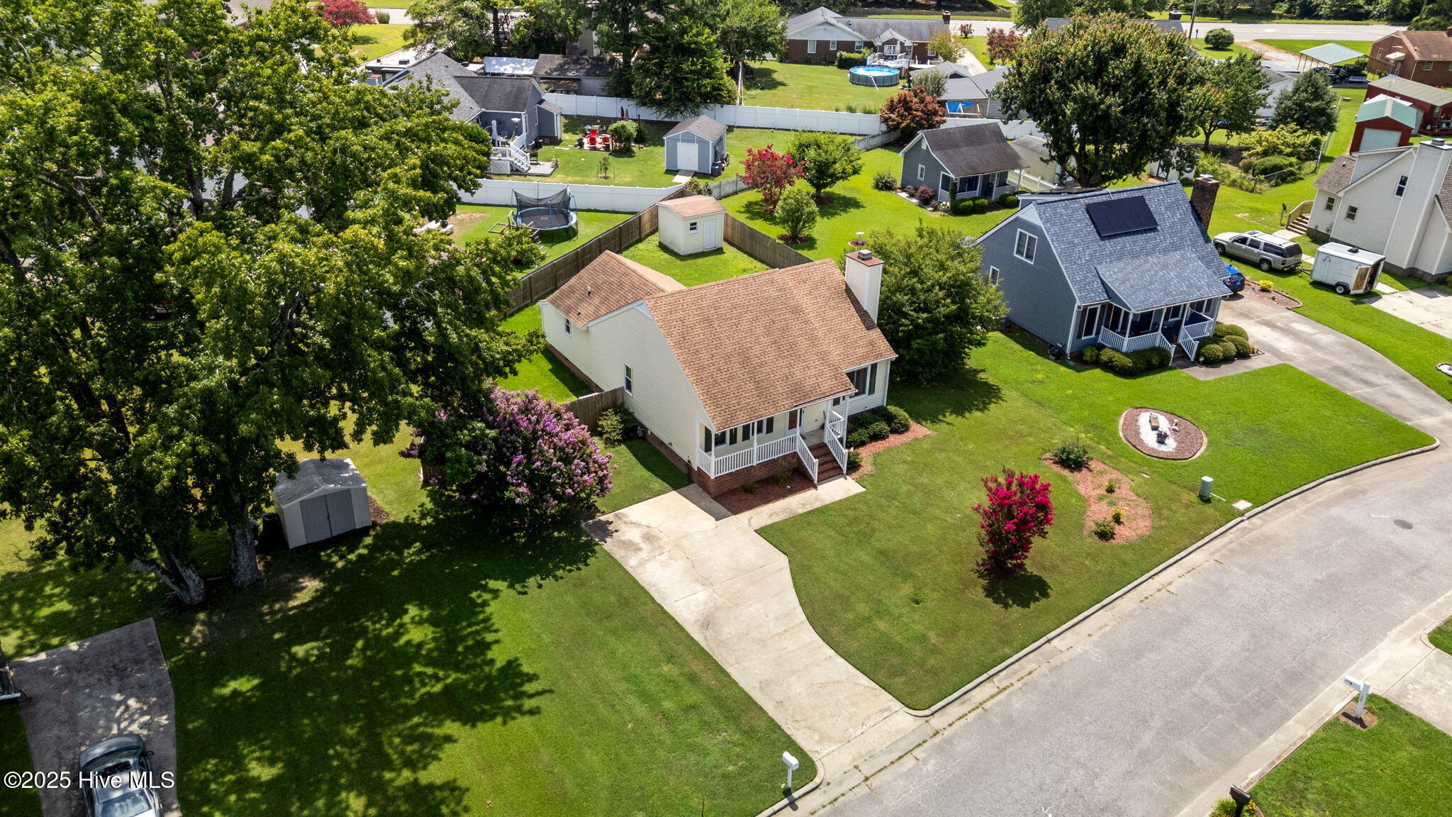 105 Barrington Court