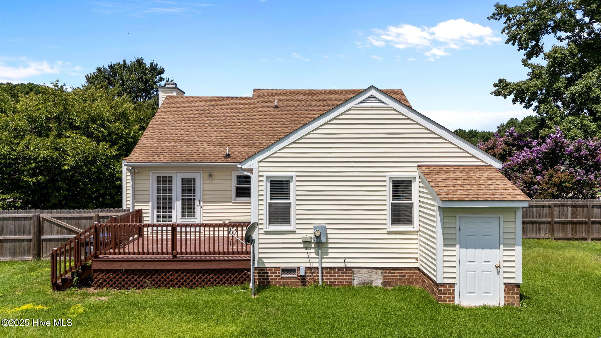 105 Barrington Court