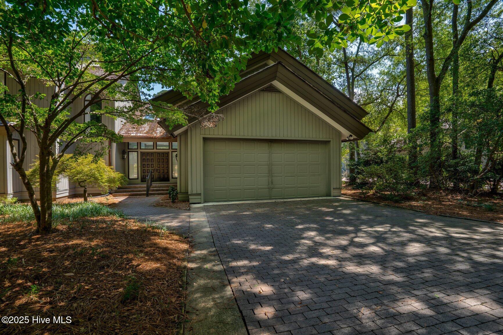 17 Merganser Cove