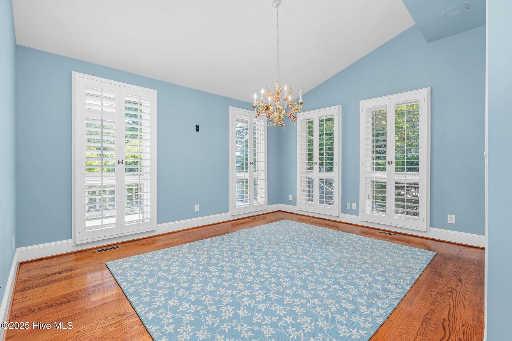 17 Merganser Cove