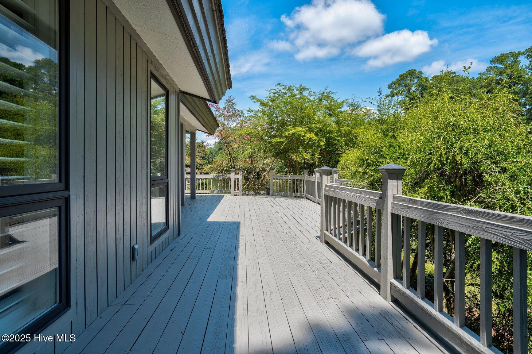 17 Merganser Cove