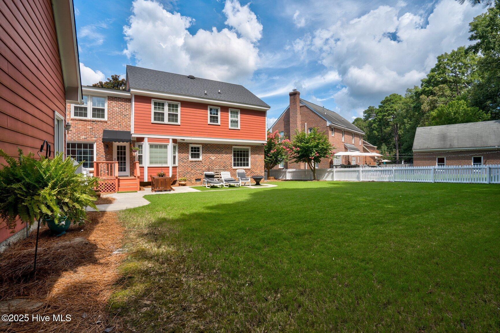 4009 Brassfield Drive