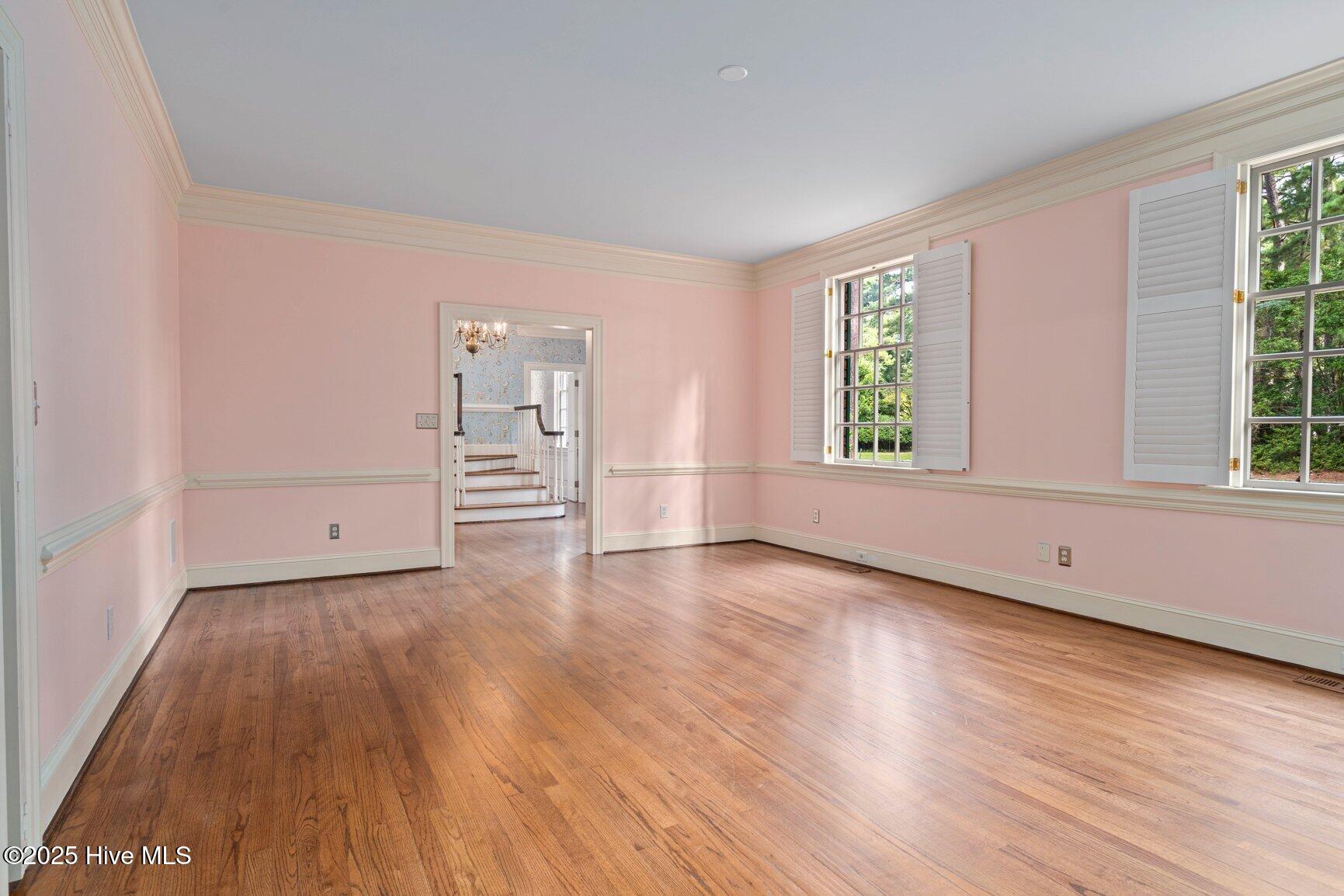 3811 Woodlawn Road