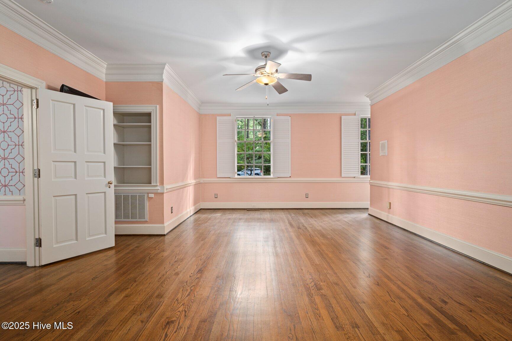 3811 Woodlawn Road