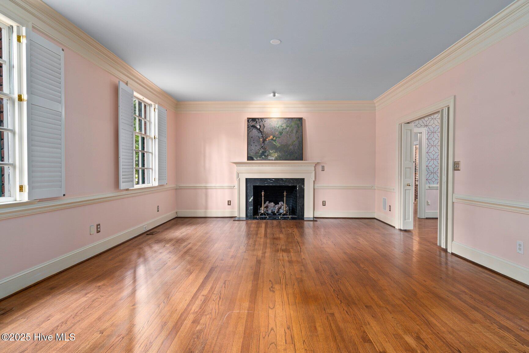 3811 Woodlawn Road