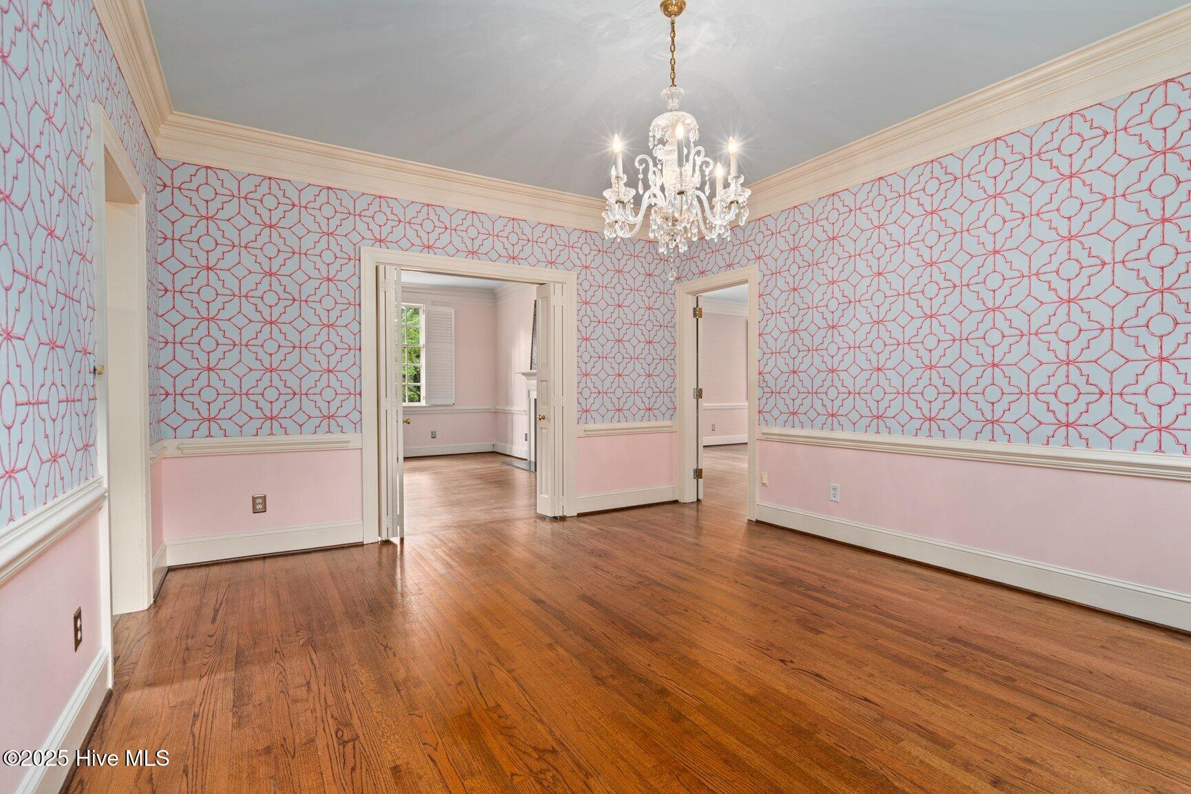 3811 Woodlawn Road