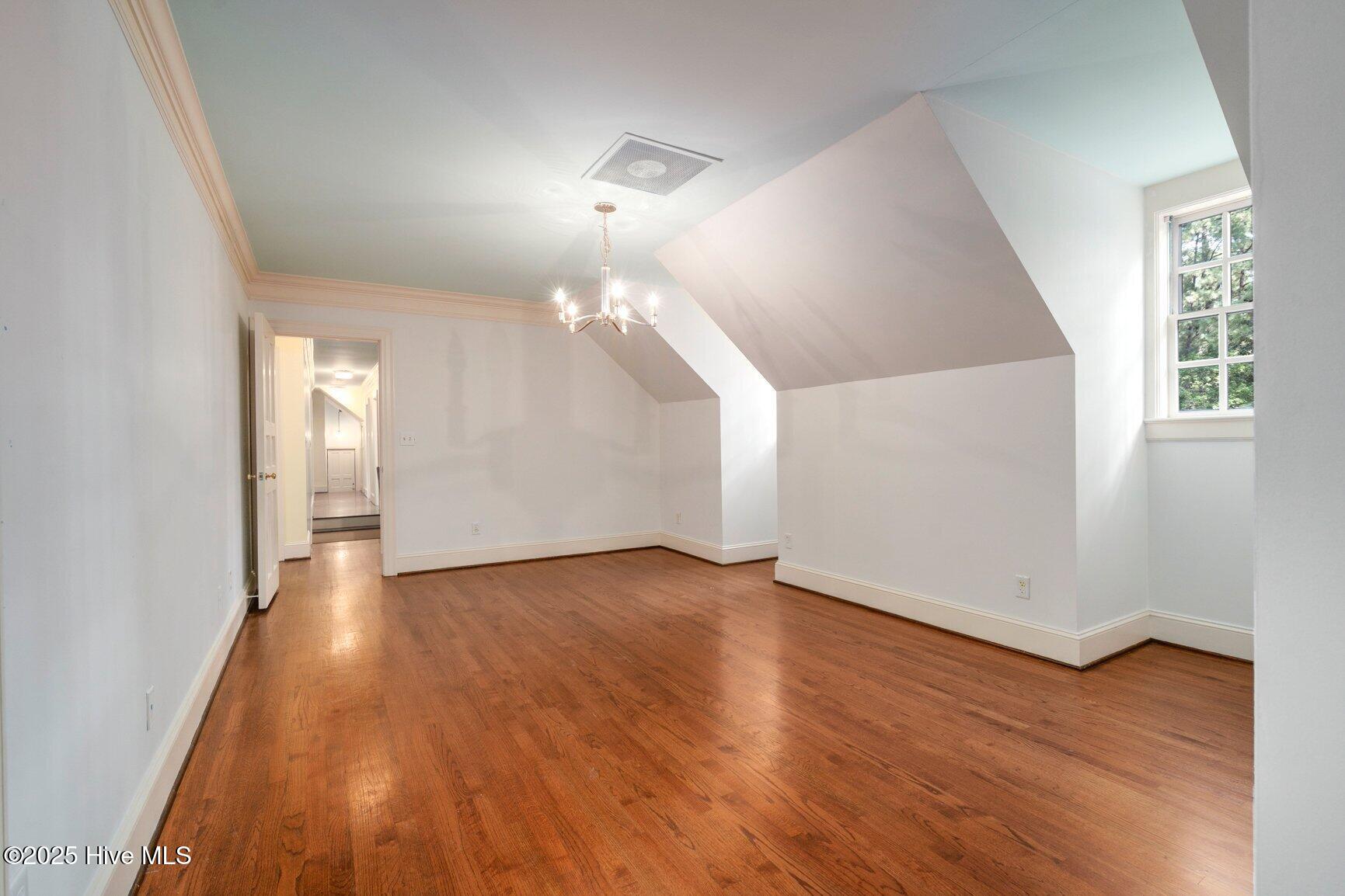 3811 Woodlawn Road