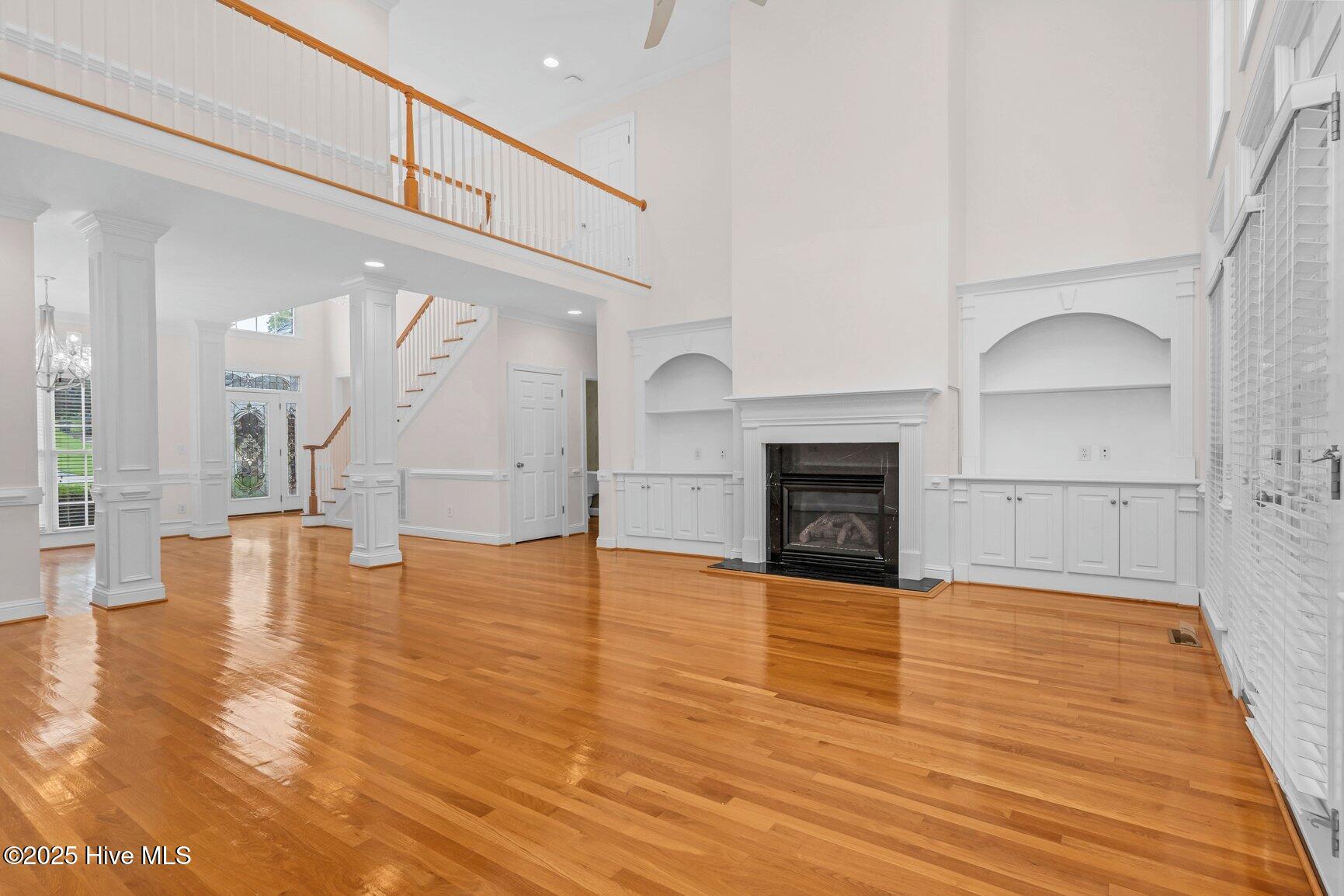 1119 Falling River Walk