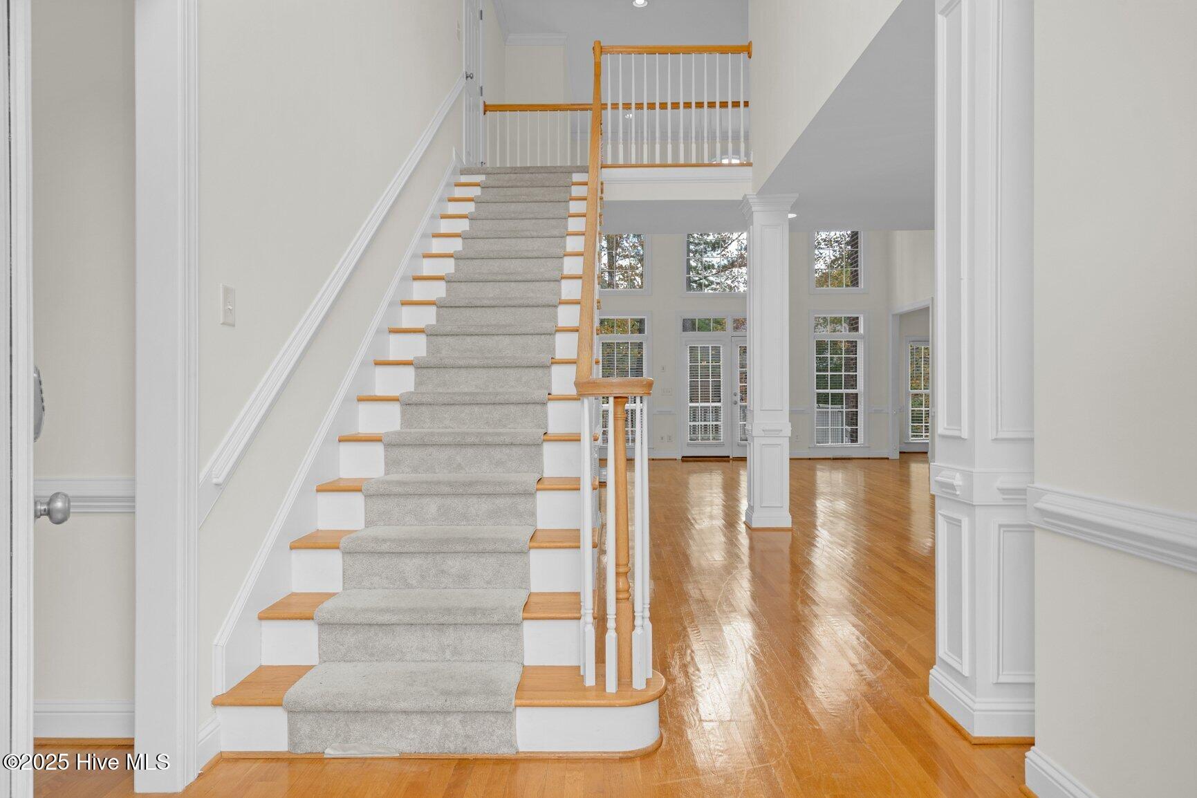 1119 Falling River Walk