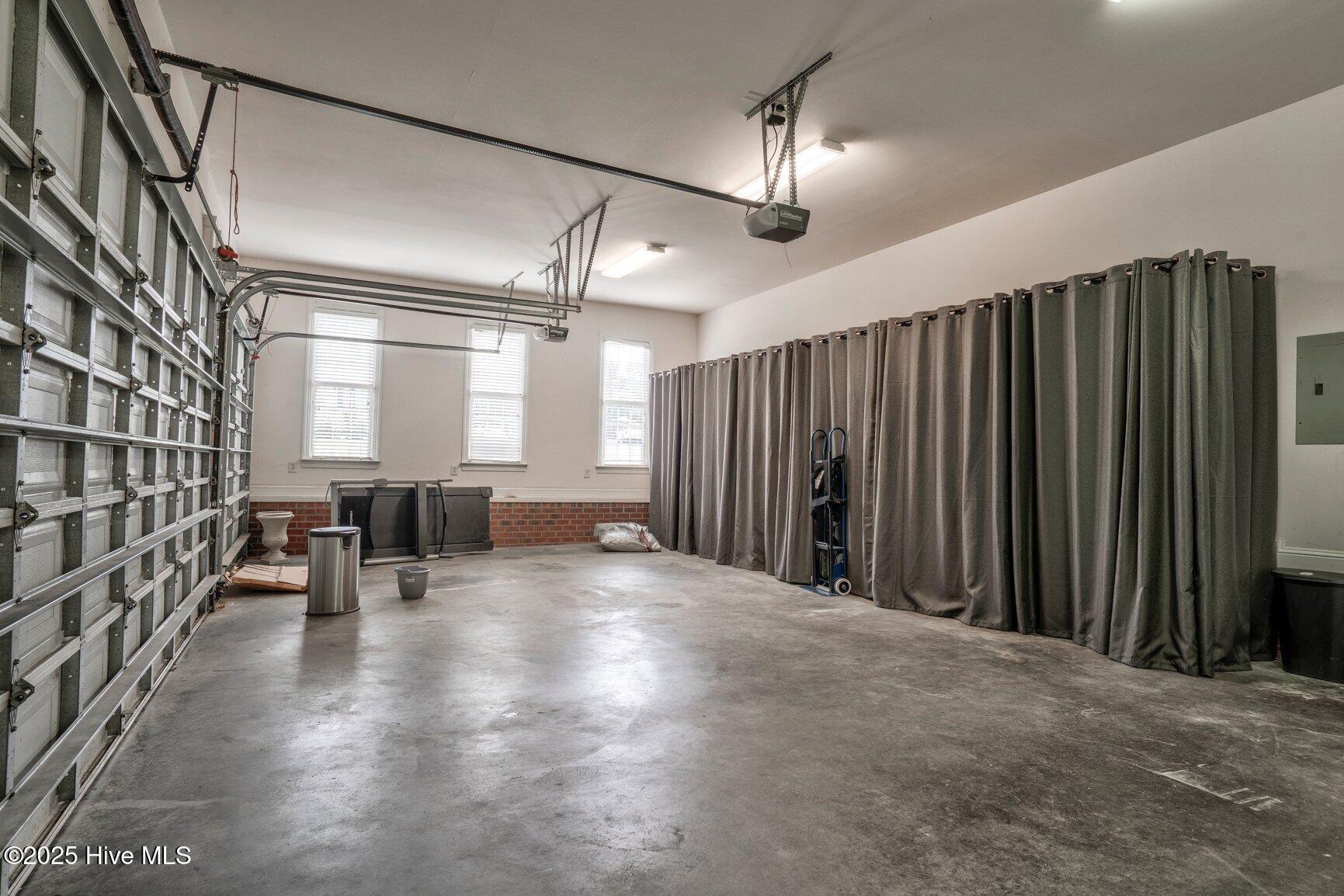 1119 Falling River Walk