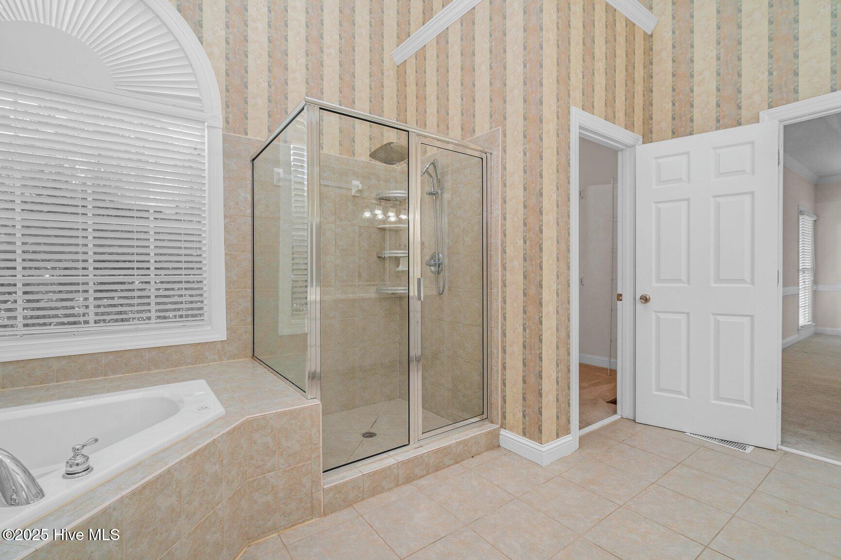 1119 Falling River Walk