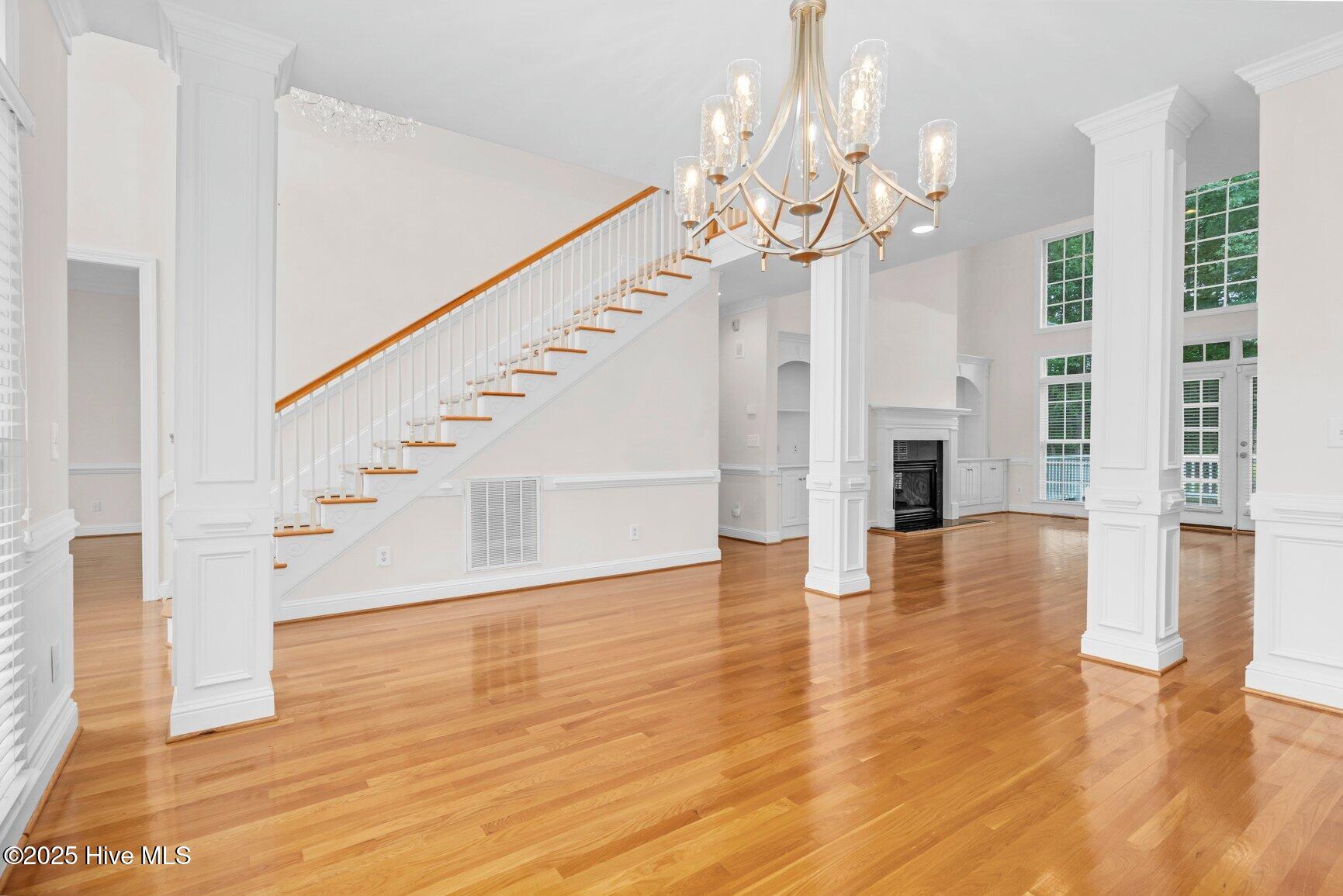 1119 Falling River Walk