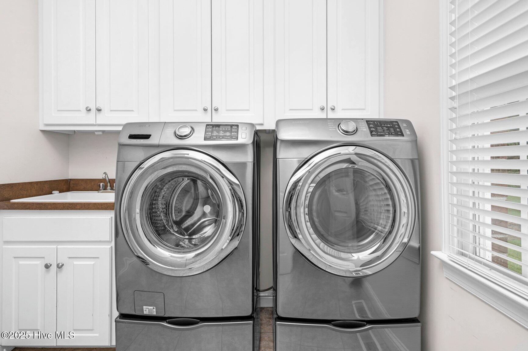 1119 Falling River Walk