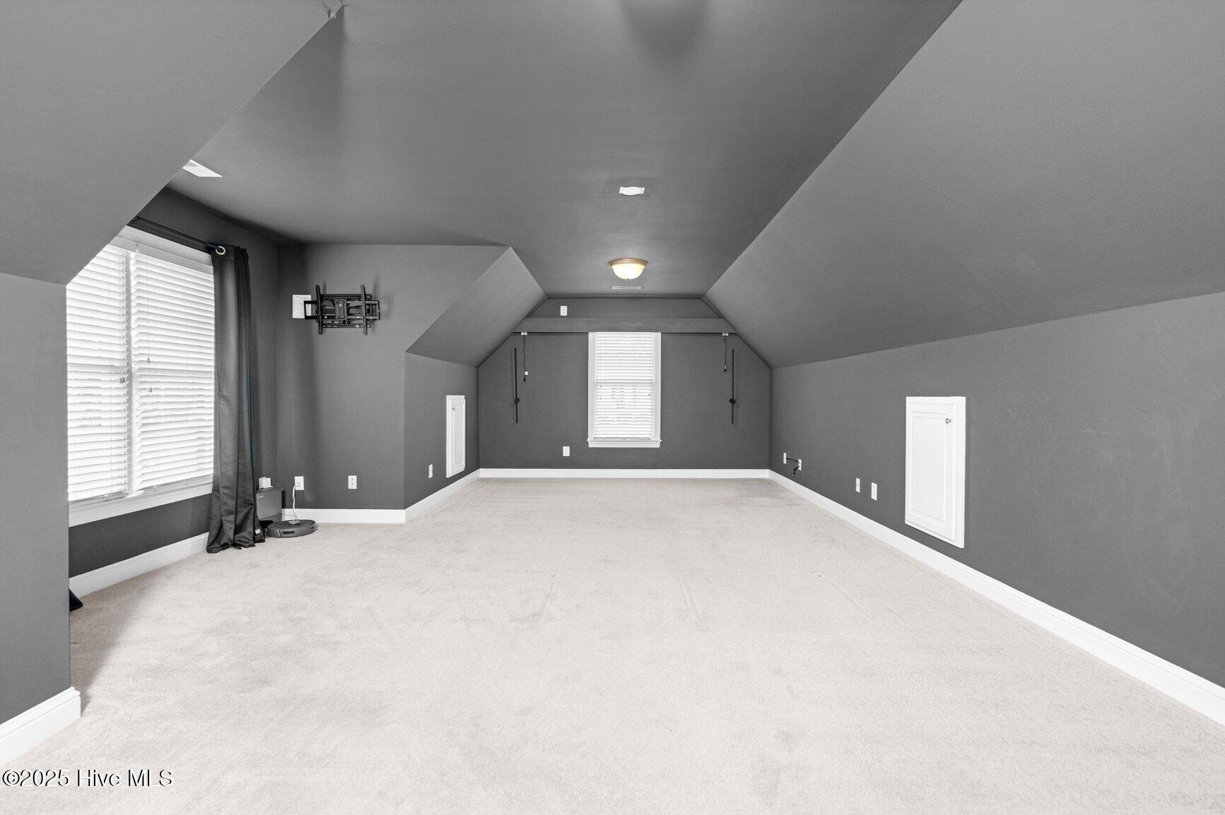 1119 Falling River Walk